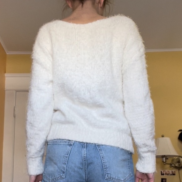 White Fuzzy BP sweater - Picture 5 of 6